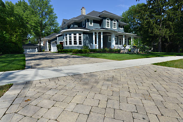 Best Driveway Pavers Installation  in Veneta, OR